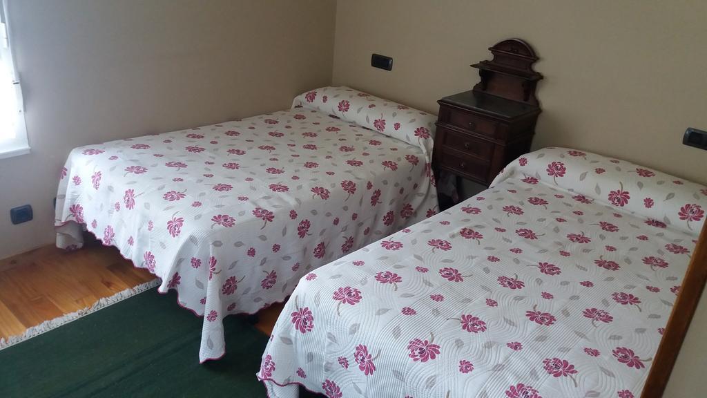 Apartamentos Guidan Ribadeo Luaran gambar